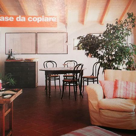 Cottage La Casa Del Pittore Reggimonti 外观 照片