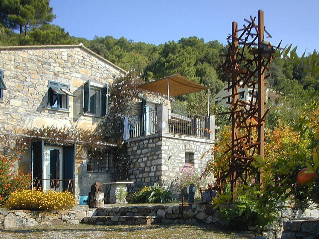 Cottage La Casa Del Pittore Reggimonti 外观 照片