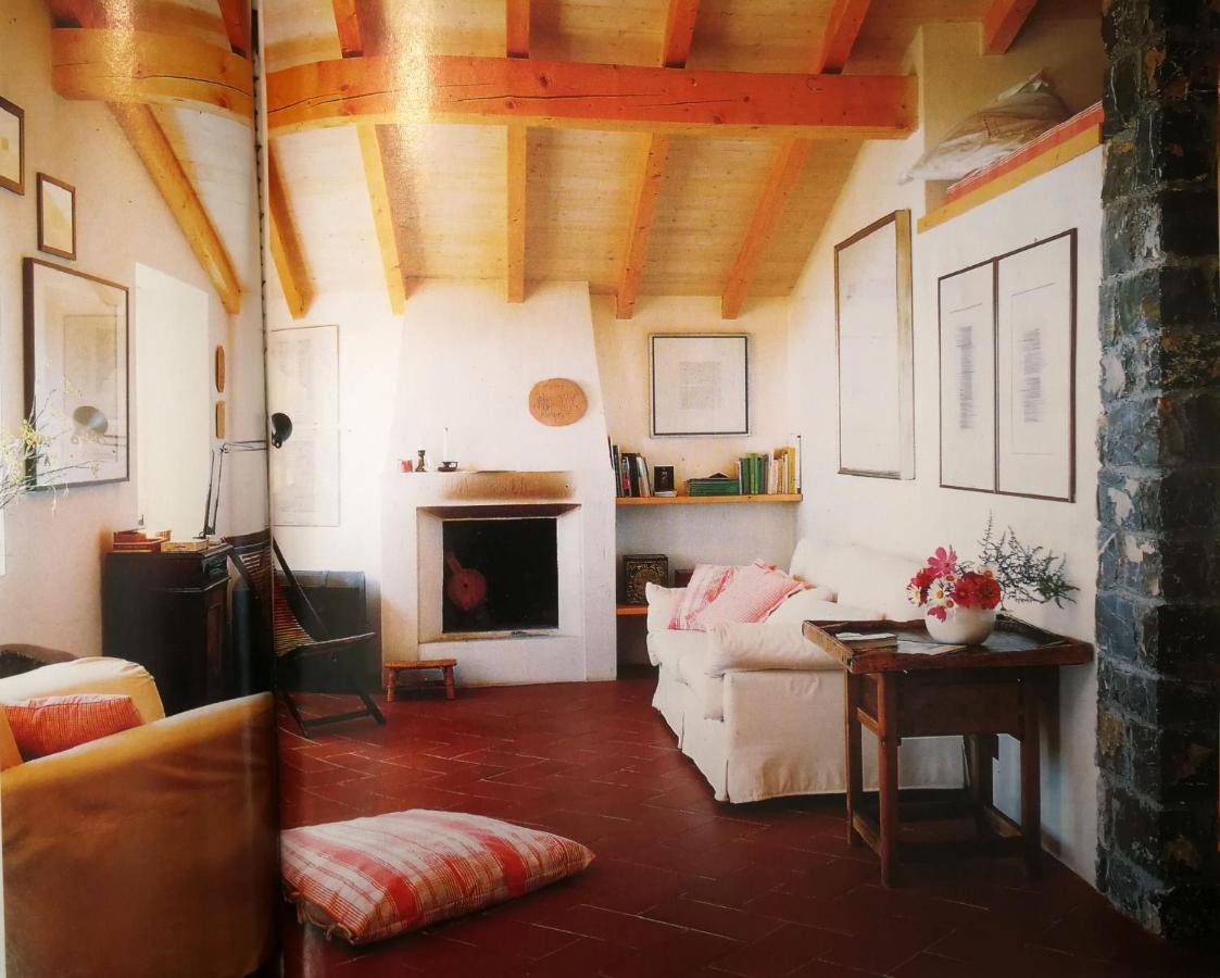 Cottage La Casa Del Pittore Reggimonti 外观 照片